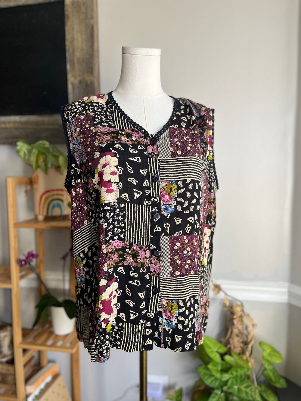 Vintage 90s Patchwork Sleeveless Blouse Floral Geometric Button Down Size XL